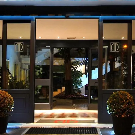 Aparthotel Prati 4*